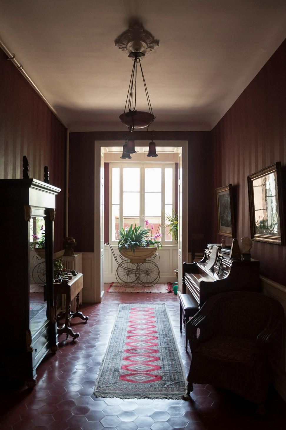 Beaches Family Home